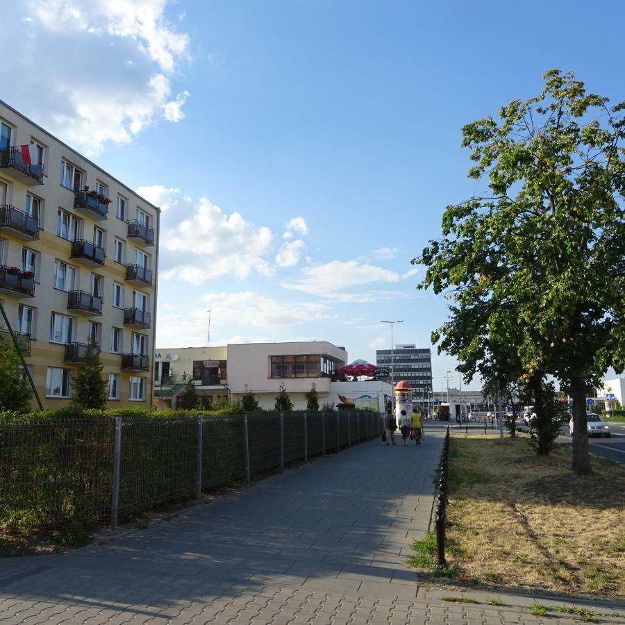 Mieszkanie 4-Pokojowe W Toruniu Przy Umk Exteriör bild