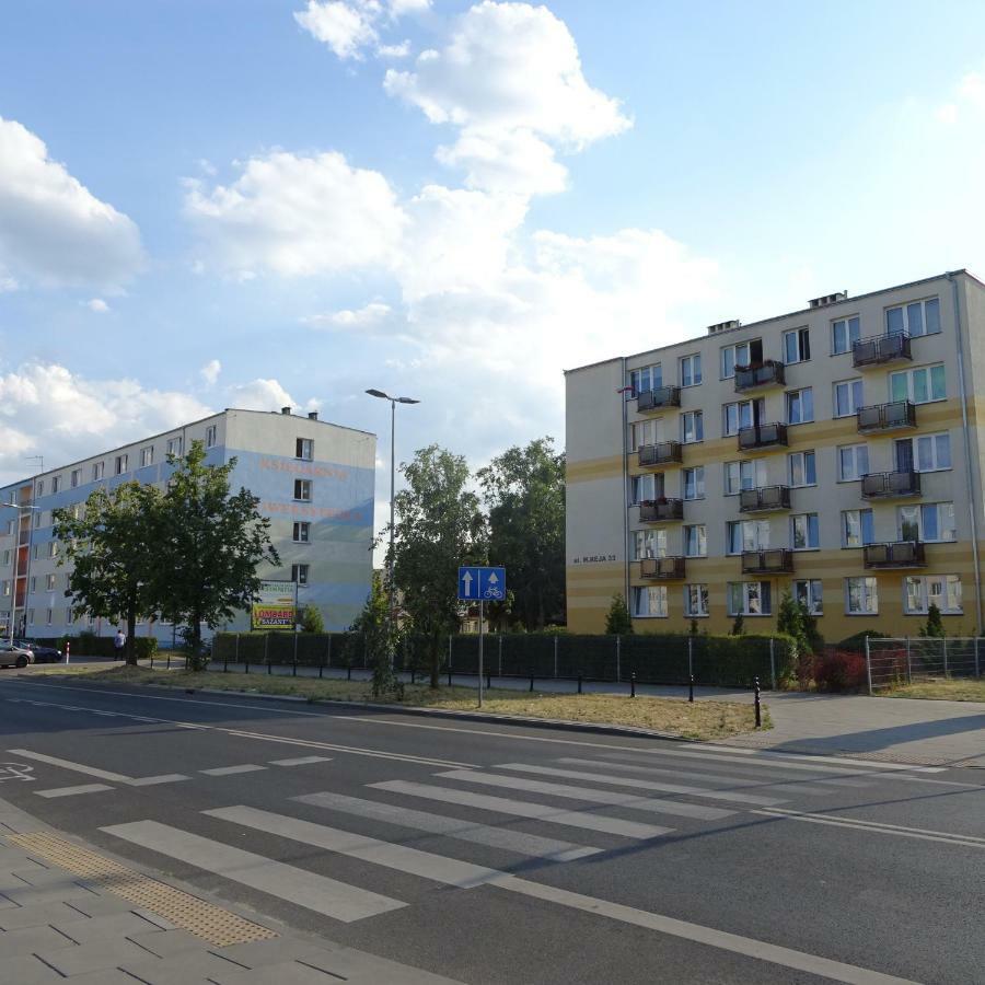 Mieszkanie 4-Pokojowe W Toruniu Przy Umk Exteriör bild