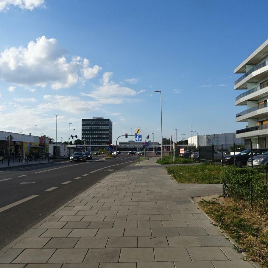 Mieszkanie 4-Pokojowe W Toruniu Przy Umk Exteriör bild